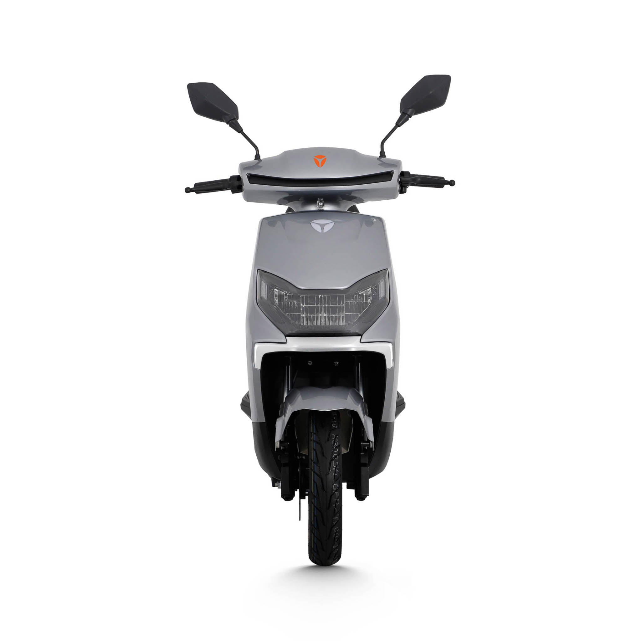 YADEA RN elektromos robogó (72V 23Ah grafén, 45km/h, 2300W, 52N·m, 62kg)