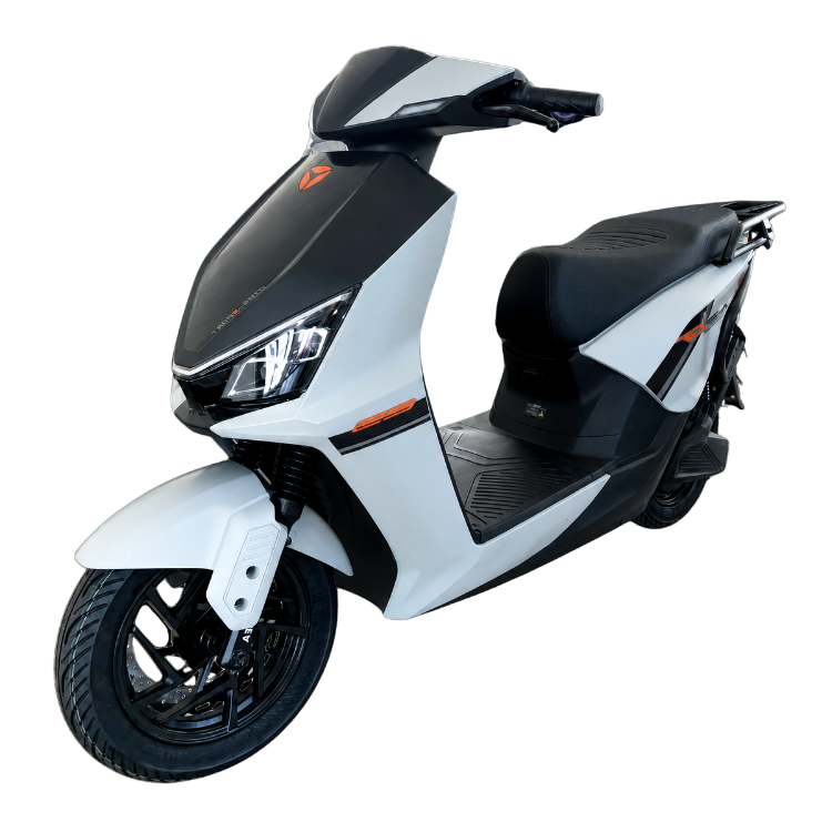 YADEA GT-25 elektromos robogó (72V 23Ah grafén, 45km/h, 2200W, 105N·m, 116kg)